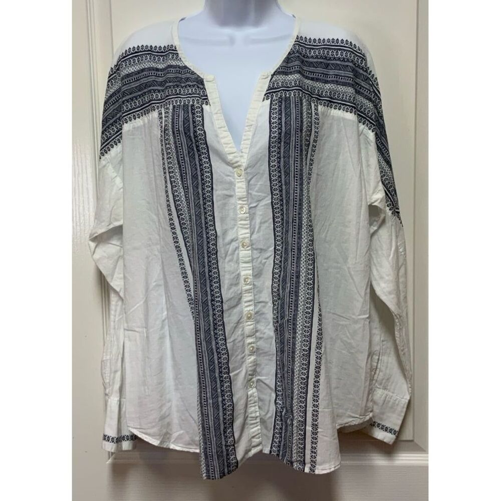 Sundance , Elina‎ Blouse, White and Navy size  14